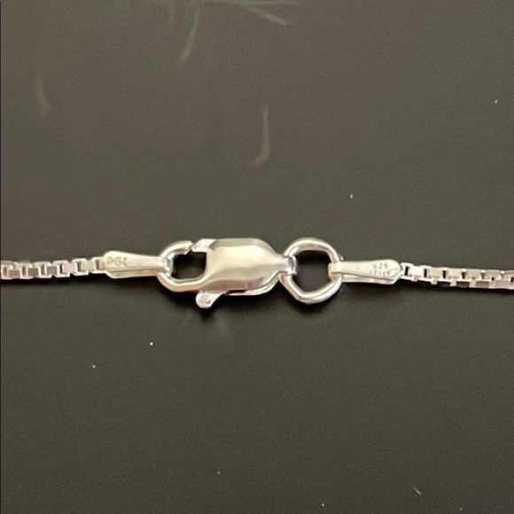 Vintage Silver 925 QC Silver Pendant with 925 stamped Italy chain necklace - Picture 5 of 8